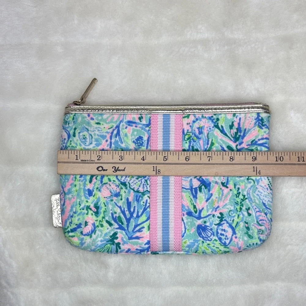 Lilly Pulitzer Vibrant Floral Cosmetic Bag - Picture 8 of 9